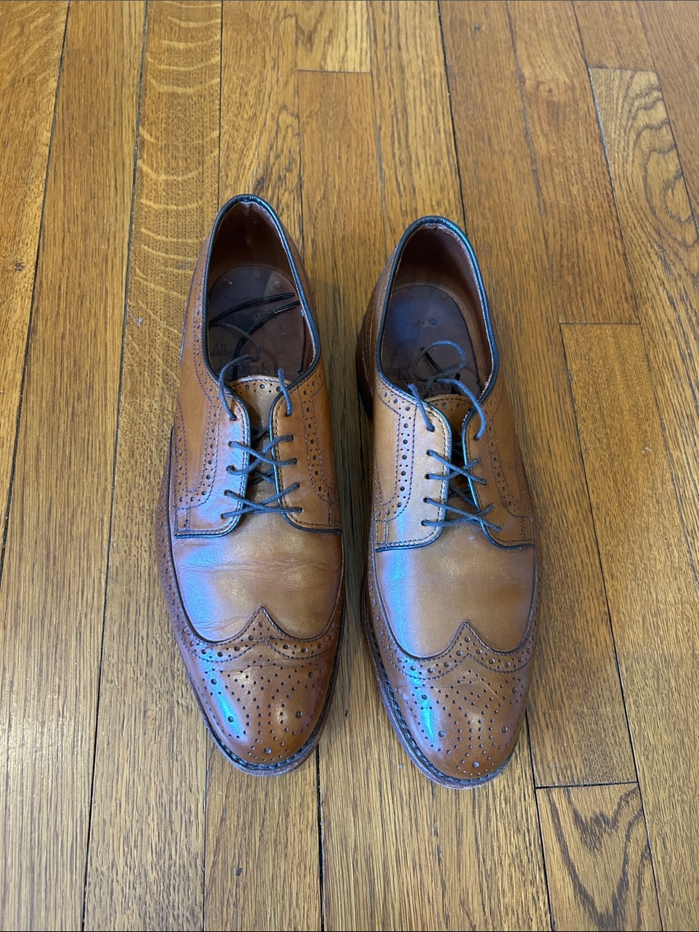Allen Edmonds Player’s Shoe wingtip oxfords walnut 9E